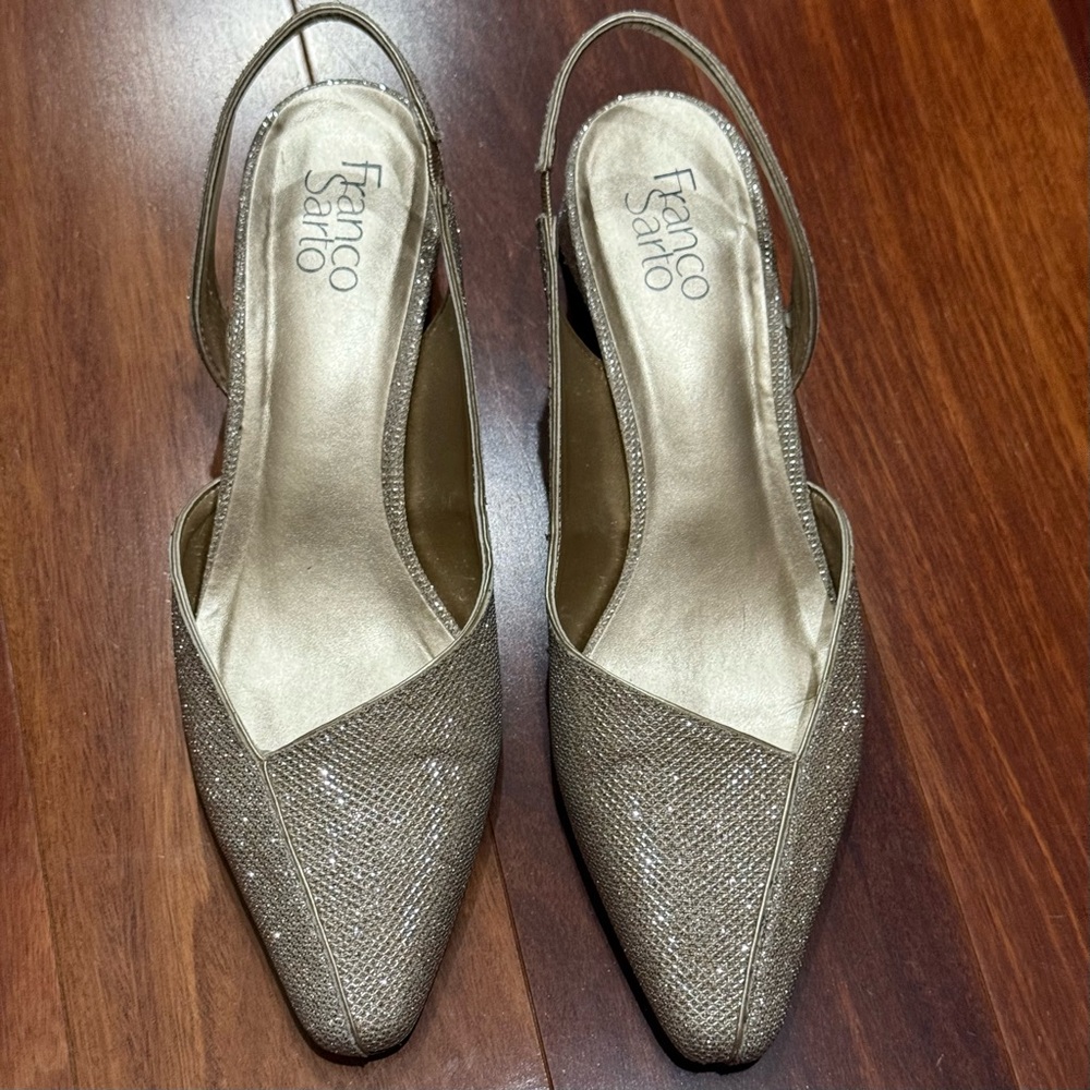 Franco Sarto Gold Pumps Size 10M EUC